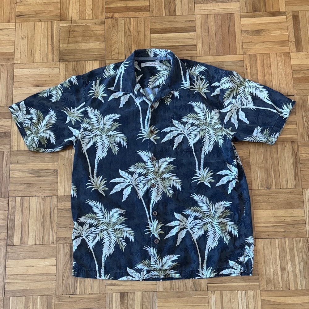 [SOLD!] Tommy Bahama Palm Print Shirt